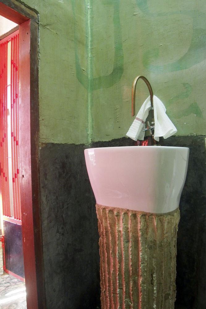 Bric-A-Brac Otel Battambang Dış mekan fotoğraf