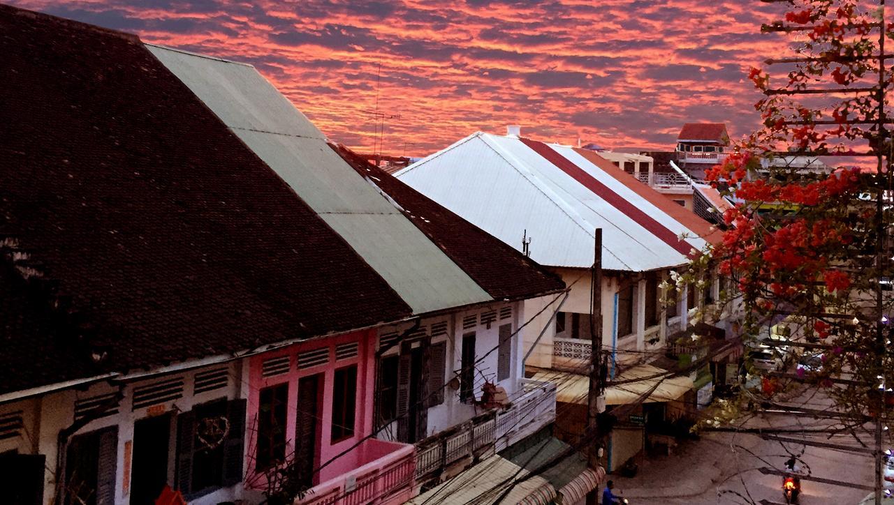 Bric-A-Brac Otel Battambang Dış mekan fotoğraf