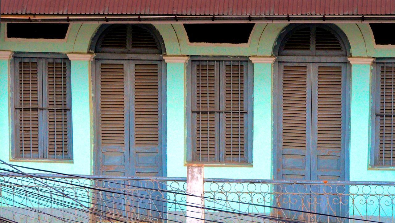 Bric-A-Brac Otel Battambang Dış mekan fotoğraf