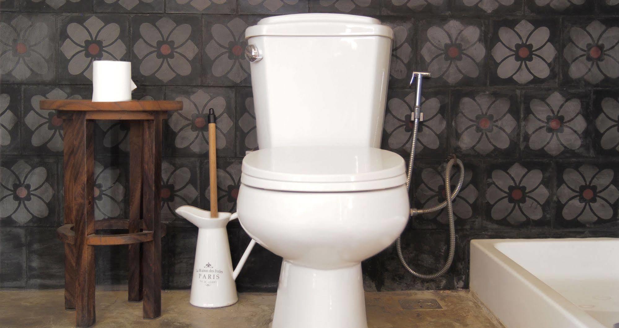 Bric-A-Brac Otel Battambang Dış mekan fotoğraf