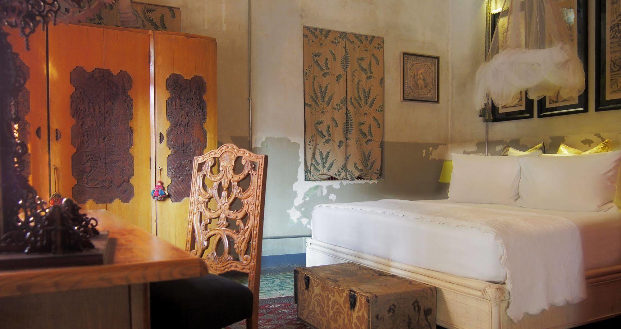 Bric-A-Brac Otel Battambang Dış mekan fotoğraf
